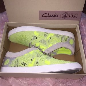 ⚡️Clark’s Somerset Sneakers-Yellow Neon⚡️